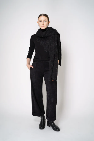 D. Exterior Knit Cashmere Turtleneck Pullover with Embroidery